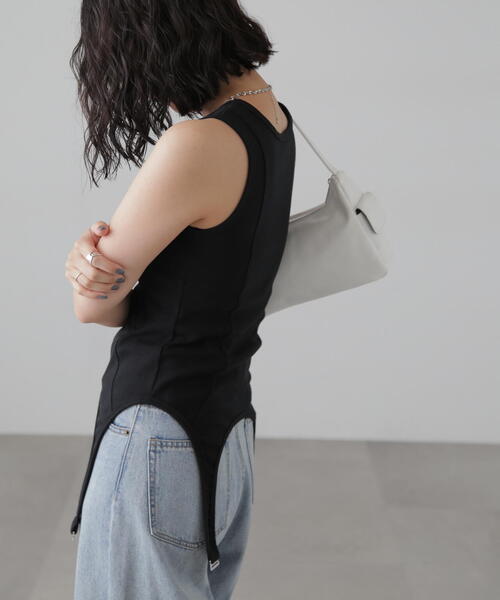 FREE'S MART(フリーズマート)の「テレコガータータンクトップ(タンクトップ・レディース・ホワイト/ブラック・FREE)」の1枚目の写真