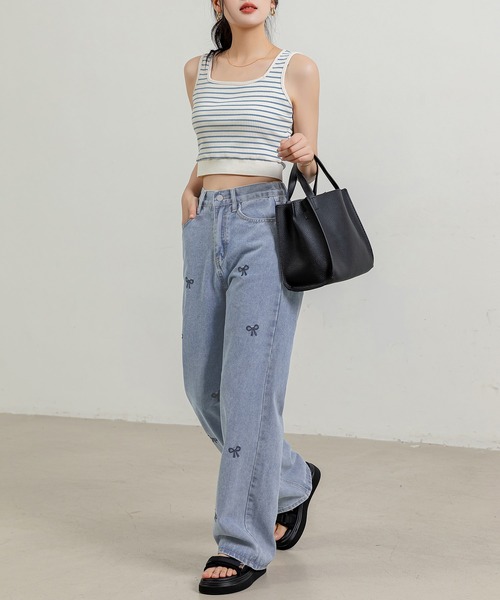 DAY CLOSET(デイ クローゼット)の「レディース フロント刺繍ストレートデニムパンツ(デニムパンツ・レディース・ブルー/ブルー系その他・S/M/L/XL)」の10枚目の写真