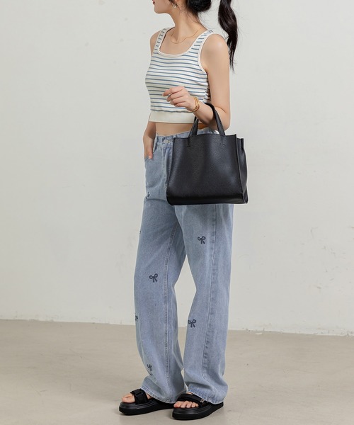DAY CLOSET(デイ クローゼット)の「レディース フロント刺繍ストレートデニムパンツ(デニムパンツ・レディース・ブルー/ブルー系その他・S/M/L/XL)」の11枚目の写真