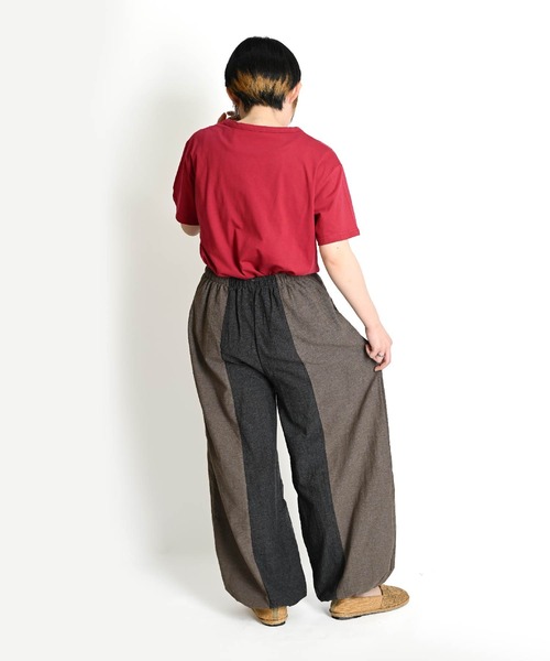 MARAI(マーライ)の「エスニック柄 ウエストゴム バイカラー バルーンパンツ サルエルパンツ(その他パンツ・レディース・カーキ/ブルー/ブラウン/レッド/ネイビー/パープル・FREE)」の21枚目の写真