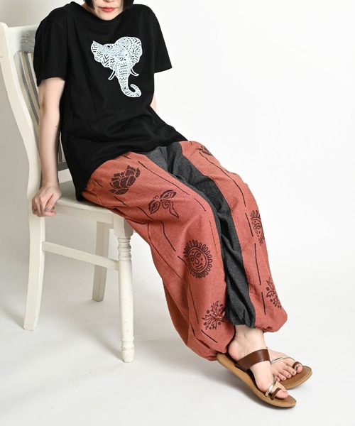 MARAI(マーライ)の「エスニック柄 ウエストゴム バイカラー バルーンパンツ サルエルパンツ(その他パンツ・レディース・カーキ/ブルー/ブラウン/レッド/ネイビー/パープル・FREE)」の12枚目の写真