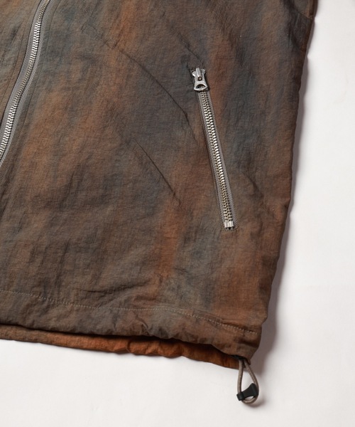 JIEDA(ジエダ)の「DYED NYLON PARKA(マウンテンパーカー・メンズ・ブラウン系・1/2)」の5枚目の写真
