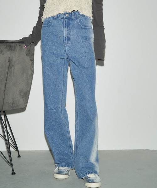 Auntie Rosa Holiday(アンティローザホリデー)の「サイドラインワイドデニム(デニムパンツ・レディース・ブラック/ブルー・SMALL/MEDIUM)」の2枚目の写真