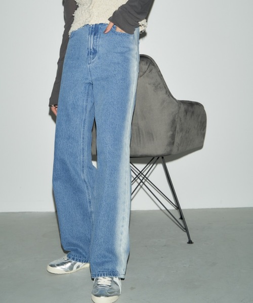 Auntie Rosa Holiday(アンティローザホリデー)の「サイドラインワイドデニム(デニムパンツ・レディース・ブラック/ブルー・SMALL/MEDIUM)」の18枚目の写真