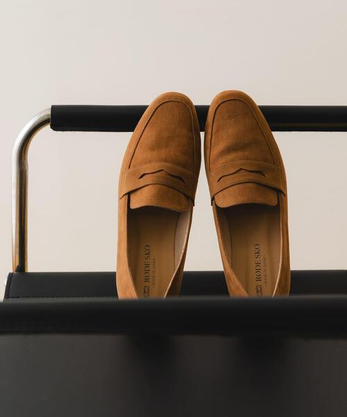 RODE SKO(ロデスコ)の「『MADE IN JAPAN』ソフトコインローファー(ローファー・レディース・ブラック/シルバー系その他/ネイビー/シルバー/ブラック系その他/キャメル・38/37/36)」の4枚目の写真
