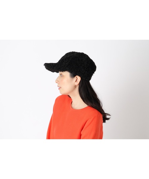 FURLA(フルラ)の「キャップ "プードルボア ロゴ入り"(キャップ・レディース・オフホワイト/ブラック/グレー・FREE)」の19枚目の写真