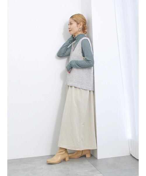 Samansa Mos2 blue（サマンサモスモスブルー）の「ラメ混フラッグヤーン2wayニットベスト（ニット/セーター・レディース・グレー/オフホワイト/ブラック・F）」の18枚目の写真