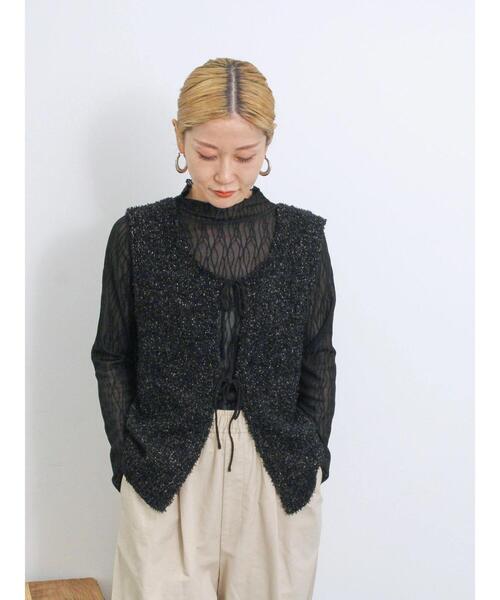 Samansa Mos2 blue（サマンサモスモスブルー）の「ラメ混フラッグヤーン2wayニットベスト（ニット/セーター・レディース・グレー/オフホワイト/ブラック・F）」の20枚目の写真