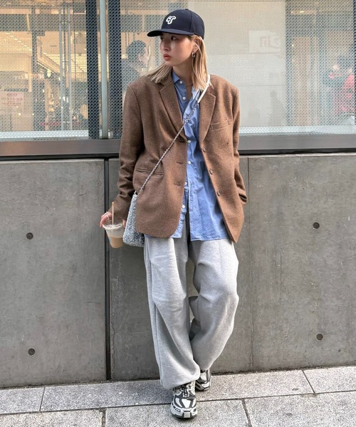 INTER FACTORY(インターファクトリー)の「haruka - アソート2wayテーラードジャケット - made in INTERFACTORY(テーラードジャケット・レディース・チャコールグレー/ブラウン・FREE)」の3枚目の写真