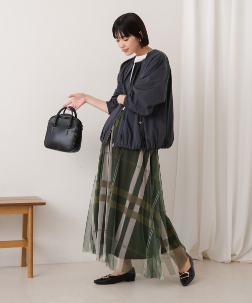 Bou Jeloud(ブージュルード)の「チュールチェックスカート(スカート・レディース・アイボリー/カーキ/ブラック・38)」の16枚目の写真