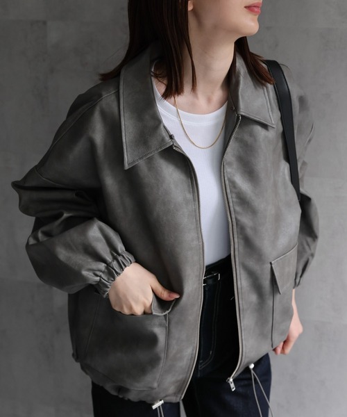 Type①【ファー付き】
model：162cm 着用サイズ：F