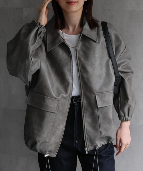 Type①【ファー付き】
model：162cm 着用サイズ：F