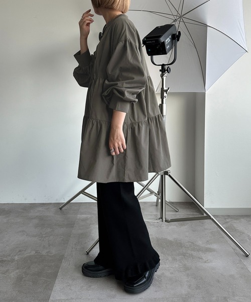 apres jour mignon（アプレジュールミニョン）の「裾フリルリブニットパンツ【ZOZOTOWN限定アイテム】（その他パンツ・レディース・ブラック/アイボリー/ブルー/オレンジ系その他/チャコールグレー/マスタード・X-LARGE/MEDIUM/SMALL）」の21枚目の写真