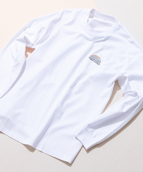 ragged mountain(ラギットマウンテン)の「【RAGGED MOUNTAIN/ラギットマウンテン】ワンポイントプリント ロングスリーブTシャツ(Tシャツ/カットソー・メンズ・グレイッシュブルー/カーキ/ブラック/ホワイト・X-LARGE/LARGE/MEDIUM)」の2枚目の写真