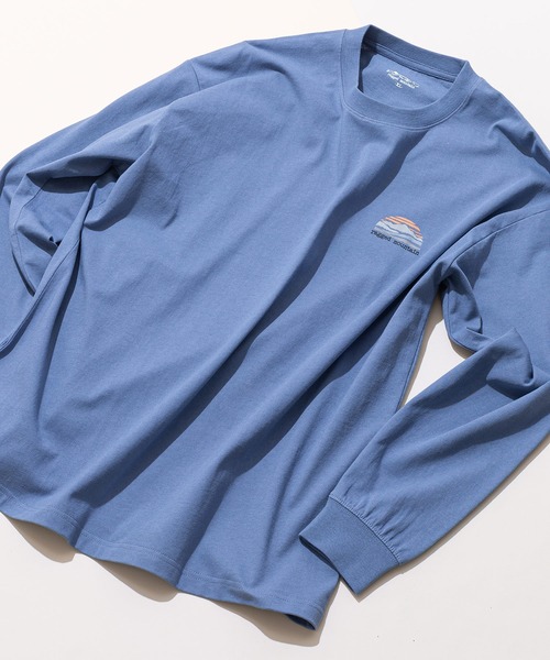 ragged mountain(ラギットマウンテン)の「【RAGGED MOUNTAIN/ラギットマウンテン】ワンポイントプリント ロングスリーブTシャツ(Tシャツ/カットソー・メンズ・グレイッシュブルー/カーキ/ブラック/ホワイト・X-LARGE/LARGE/MEDIUM)」の4枚目の写真