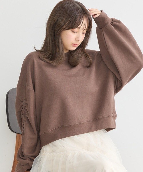 earth music&ecology(アースミュージックアンドエコロジー)の「ドロストスリーブスウェット(スウェット・レディース・ブラック/ロイヤルブルー/オートミール/ブラウン・FREE)」の3枚目の写真
