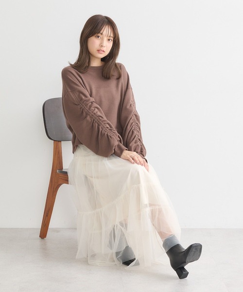 earth music&ecology(アースミュージックアンドエコロジー)の「ドロストスリーブスウェット(スウェット・レディース・ブラック/ロイヤルブルー/オートミール/ブラウン・FREE)」の11枚目の写真