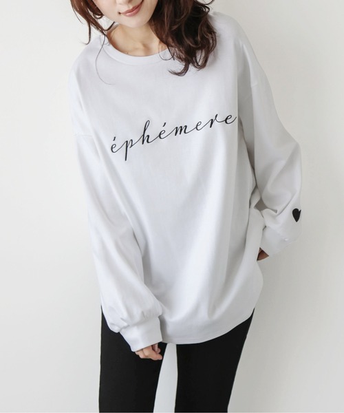 SUGAR BISKET（シュガービスケット）の「ロゴ＆ハート刺繍ロンT（Tシャツ/カットソー・レディース・チャコール/ホワイト/ブラック・フリー）」の4枚目の写真