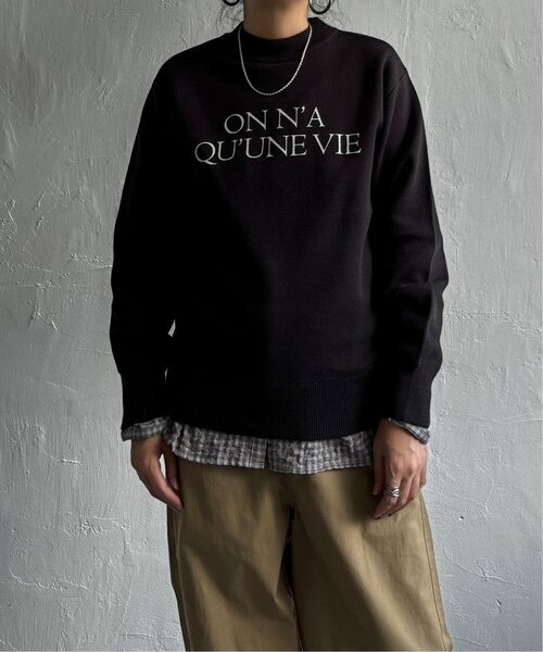 LBC（エルビーシー）の「スウェットライクロゴプリントニット（ニット/セーター・レディース・オフホワイト/チャコール/ブルー/杢グレー・M）」の4枚目の写真