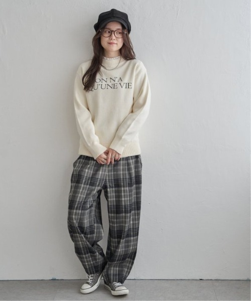 LBC（エルビーシー）の「スウェットライクロゴプリントニット（ニット/セーター・レディース・オフホワイト/チャコール/ブルー/杢グレー・M）」の15枚目の写真