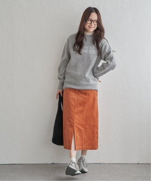 LBC（エルビーシー）の「スウェットライクロゴプリントニット（ニット/セーター・レディース・オフホワイト/チャコール/ブルー/杢グレー・M）」の10枚目の写真