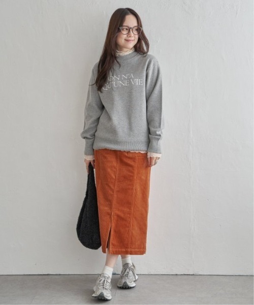 LBC（エルビーシー）の「スウェットライクロゴプリントニット（ニット/セーター・レディース・オフホワイト/チャコール/ブルー/杢グレー・M）」の11枚目の写真