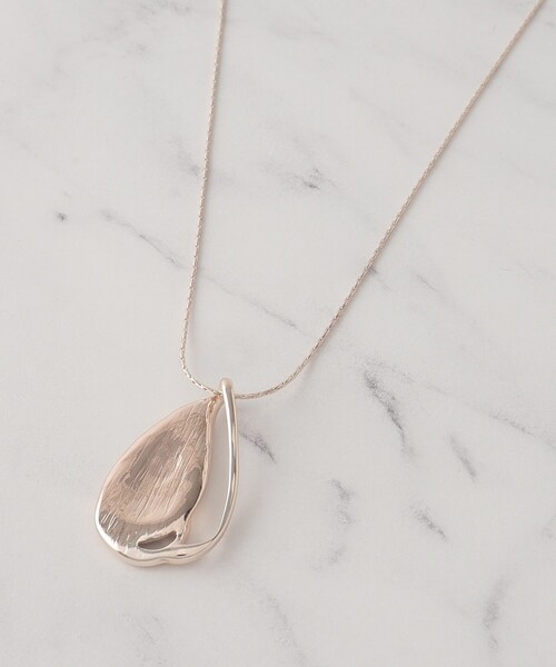 SHOO・LA・RUE（シューラルー）の「◆エポドロップネックレス（ネックレス・レディース・ピンクゴールド/ゴールド/シルバー・00）」の7枚目の写真