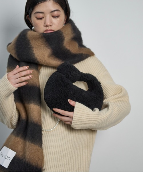 THE YOn（ザヨン）の「ノットハンドルボアバッグ（ハンドバッグ・レディース・ピンク/イエロー/ブラック・FREE）」の15枚目の写真