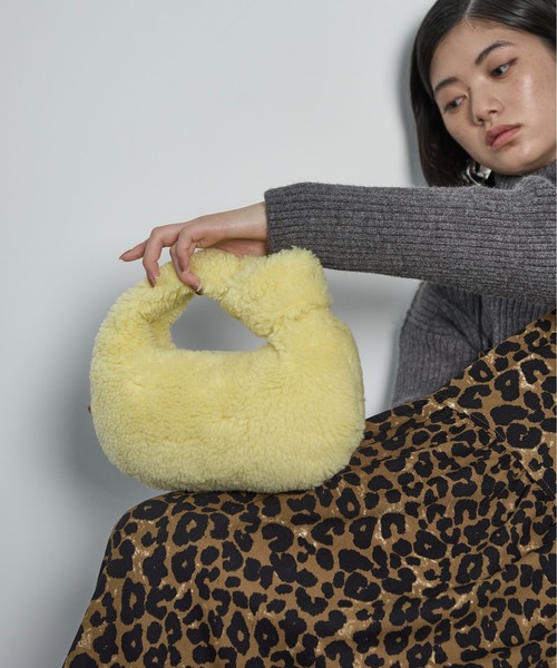 THE YOn（ザヨン）の「ノットハンドルボアバッグ（ハンドバッグ・レディース・ピンク/イエロー/ブラック・FREE）」の21枚目の写真