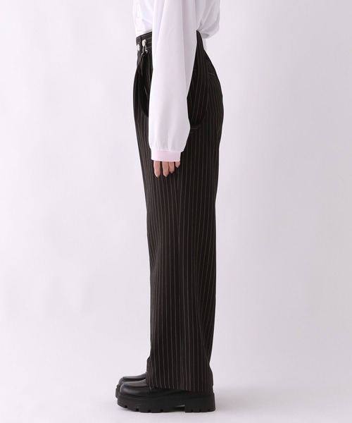 repipi armario（レピピ アルマリオ）の「ストライプサスペンダーパンツ（その他パンツ・キッズ・ブラック/グレー・LARGE/MEDIUM/SMALL）」の11枚目の写真