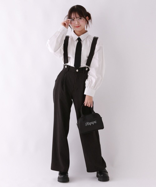 repipi armario（レピピ アルマリオ）の「ストライプサスペンダーパンツ（その他パンツ・キッズ・ブラック/グレー・LARGE/MEDIUM/SMALL）」の3枚目の写真