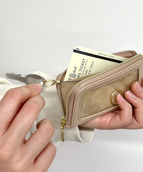 Flowering（フラワーリング）の「クマ/犬/ミニハート刺繍/ニュアンスキルティング/メタリックカラー/キーポーチ（キーケース/キーアクセサリー・レディース・ブルー/シルバー/ブラック/アイボリー/ブラウン/ブラック系1/グリーン/オレンジ/ゴールド/ピンクゴールド/ピンク/オレンジ系1/ブルー系1/グリーン系1・FREE）」の22枚目の写真