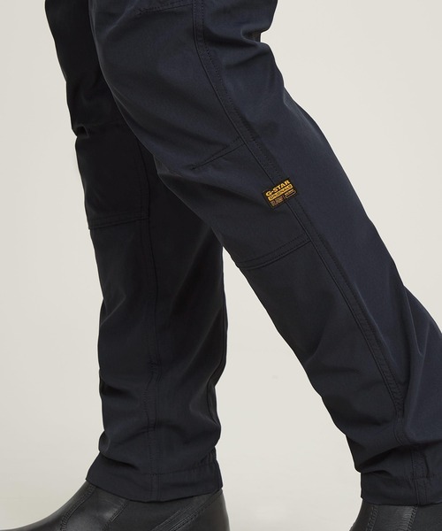 G-STAR（ジースター）の「ROVIC ZIP 3D REGULAR TAPERED PANTS/立体裁断レギュラーテーパードカーゴパンツ/撥水加工（カーゴパンツ・メンズ・ダークブラック/オリーブ/ダークブルー・33/30/32/30/36/30/31/30/30/30/29/30/28/30/34/30/34/32/32/32/33/32）」の17枚目の写真