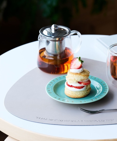 フェイクレザーランチョンマット ペブル / 248360（ランチョンマット