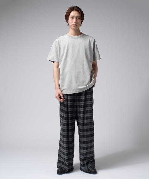 Lui's(ルイス)の「パウダーブリーチコンパクトTee(Tシャツ/カットソー・メンズ・ライトグレー/ブラック・S/M)」の6枚目の写真
