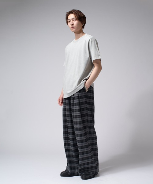 Lui's(ルイス)の「パウダーブリーチコンパクトTee(Tシャツ/カットソー・メンズ・ライトグレー/ブラック・S/M)」の7枚目の写真