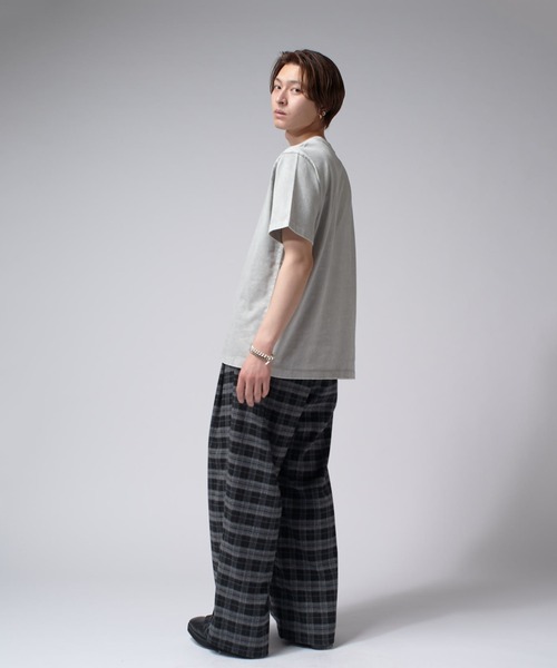 Lui's(ルイス)の「パウダーブリーチコンパクトTee(Tシャツ/カットソー・メンズ・ライトグレー/ブラック・S/M)」の8枚目の写真
