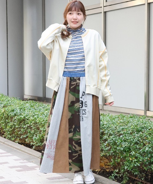 チチカカ（チチカカ）の「ピグメントスウェットブルゾン（ブルゾン・レディース・ダークパープル/オフホワイト/チャコールグレー・FREE）」の4枚目の写真