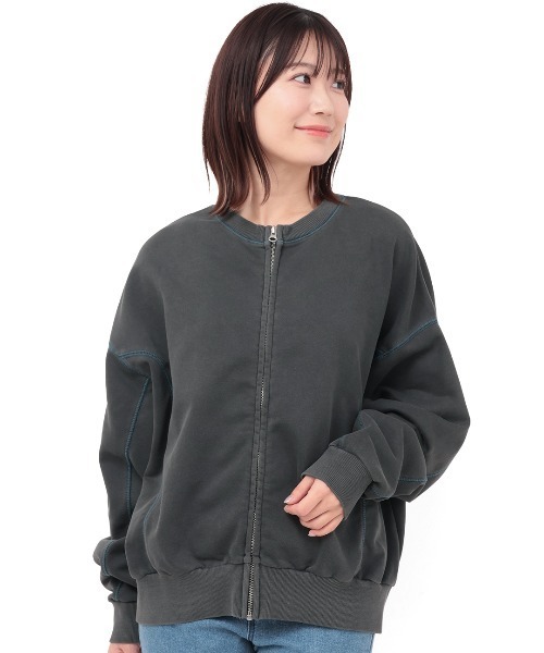 チチカカ（チチカカ）の「ピグメントスウェットブルゾン（ブルゾン・レディース・ダークパープル/オフホワイト/チャコールグレー・FREE）」の10枚目の写真