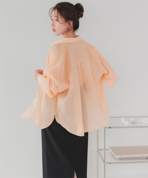 titivate(ティティベイト)の「ベーシックシアーシャツ(シャツ/ブラウス・レディース・オフホワイト/ダークブラウン/イエロー/オレンジ/ネイビー/グレイッシュベージュ/ブラック・S/FREE)」の7枚目の写真