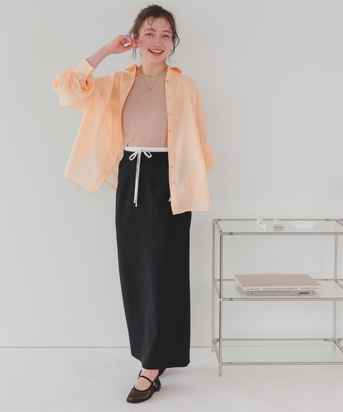 titivate(ティティベイト)の「ベーシックシアーシャツ(シャツ/ブラウス・レディース・オフホワイト/ダークブラウン/イエロー/オレンジ/ネイビー/グレイッシュベージュ/ブラック・S/FREE)」の14枚目の写真