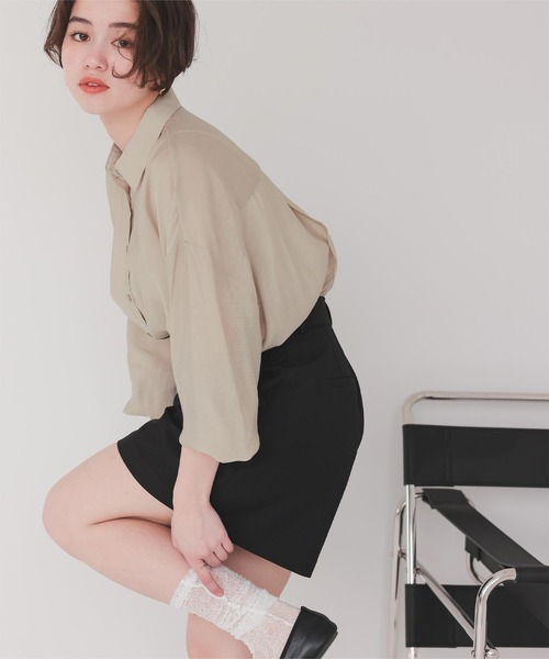 titivate(ティティベイト)の「ベーシックシアーシャツ(シャツ/ブラウス・レディース・オフホワイト/ダークブラウン/イエロー/オレンジ/ネイビー/グレイッシュベージュ/ブラック・S/FREE)」の12枚目の写真