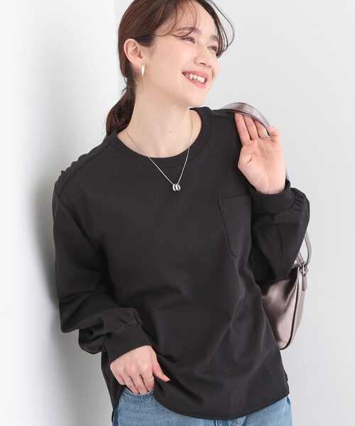 Cutie Blonde(キューティーブロンド)の「【洗える/S-LL】一枚でもレイヤードでも ラウンドヘムポケット付きロンT(Tシャツ/カットソー・レディース・ホワイト/チャコールグレー/ブラック・01/02/03/04)」の1枚目の写真