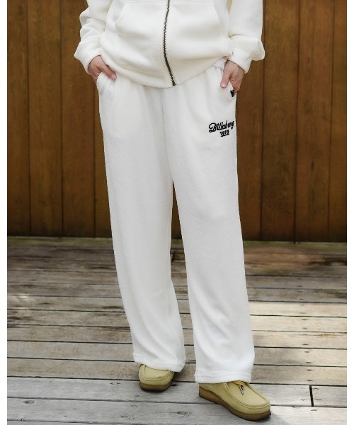 BILLABONG(ビラボン)の「BILLABONG レディース 【CHILLWEAR】 PILE LONG PANTS ロングパンツ 【2025年春夏モデル】/ビラボンセットアップ対応ロゴ刺繍ロングパンツ(その他パンツ・レディース・グレー/ネイビー/ホワイト・MEDIUM/LARGE)」の1枚目の写真