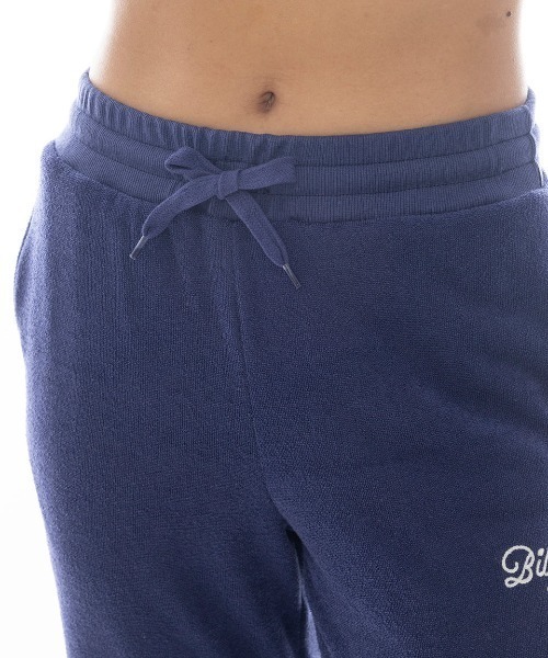 BILLABONG(ビラボン)の「BILLABONG レディース 【CHILLWEAR】 PILE LONG PANTS ロングパンツ 【2025年春夏モデル】/ビラボンセットアップ対応ロゴ刺繍ロングパンツ(その他パンツ・レディース・グレー/ネイビー/ホワイト・MEDIUM/LARGE)」の17枚目の写真