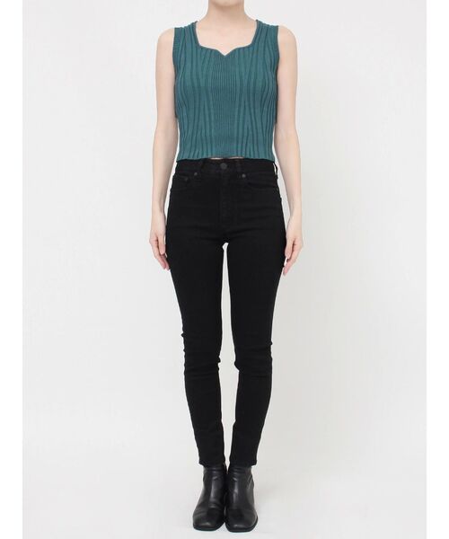 MURUA（ムルーア）の「スクエアキーネックニットタンク（タンクトップ・レディース・オレンジ/ブルー/ブラック/ベージュ/ホワイト・FREE）」の20枚目の写真