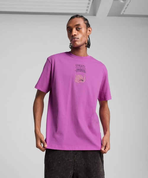 PUMA(プーマ)の「PUMA HOOPS x TMNT Relaxed Graphic Tee(プーマ フープス x ティーンエイジ・ミュータント・ニンジャ・タートルズ リラックス グラフィックTシャツ)(Tシャツ/カットソー・メンズ・ブラック系/ピンク系/ホワイト系・LARGE/X-LARGE/MEDIUM)」の3枚目の写真