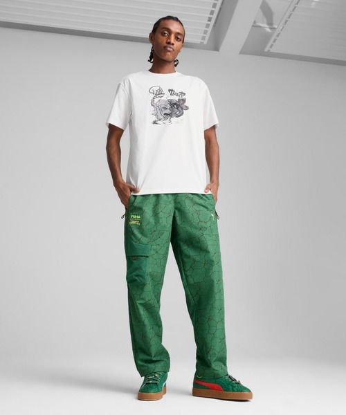 PUMA(プーマ)の「PUMA HOOPS x TMNT Relaxed Graphic Tee(プーマ フープス x ティーンエイジ・ミュータント・ニンジャ・タートルズ リラックス グラフィックTシャツ)(Tシャツ/カットソー・メンズ・ブラック系/ピンク系/ホワイト系・LARGE/X-LARGE/MEDIUM)」の7枚目の写真