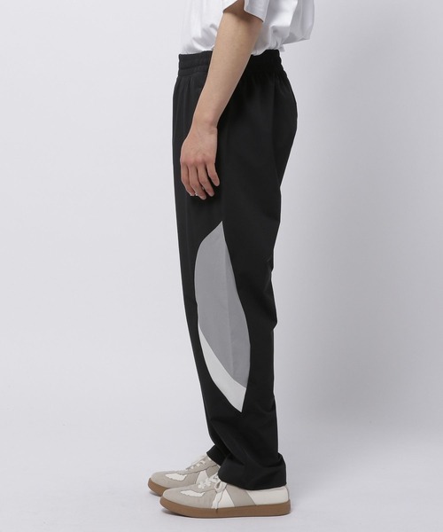 new balance ブラック ロゴプリント パンツ New Balance ニューバランス ウィンドブレーカー レディース
