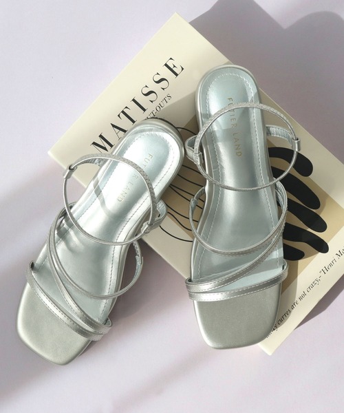 Futier land(フューティアランド)の「【片手で履ける】ゴムストラップナローサンダル(サンダル・レディース・ホワイト/ブラック/シルバー・36/37/38/39/40)」の20枚目の写真